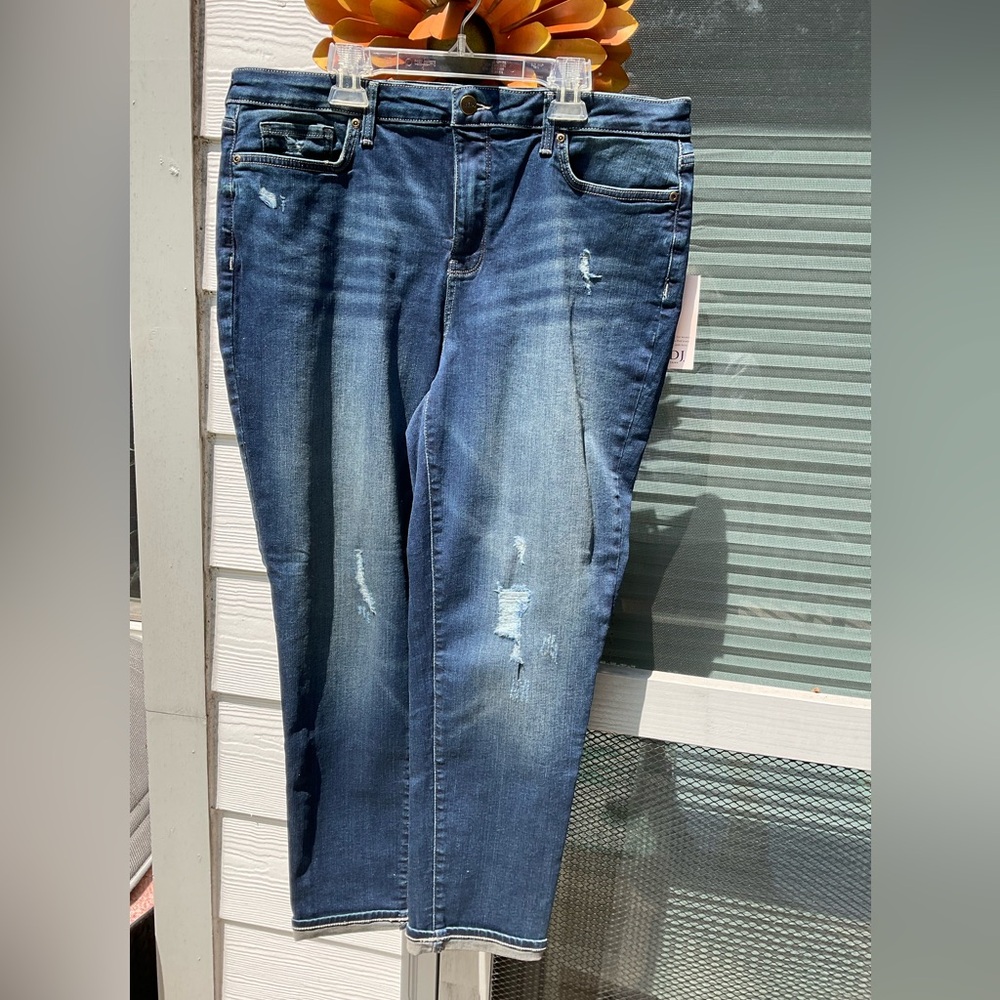 NWT NYDJ Blue Women's Jeans Size 12 - Picture 2 of 9